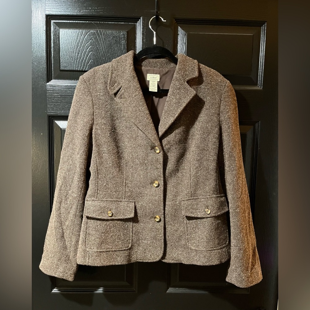 L.L. Bean Brown Blazer with Gold Buttons